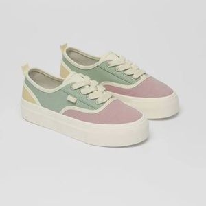Zara Colorful Cotton Sneakers. EU 33.